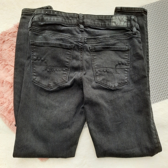 AEO American Eagle Hi Rise Jegging Distressed Knees Skinny Jeans Faded Black - Picture 6 of 9